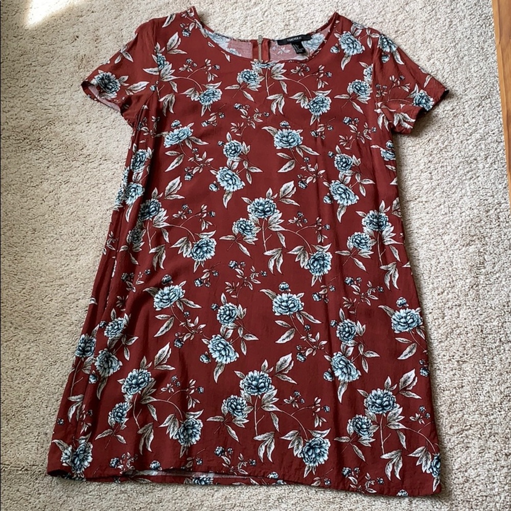 NWOT Forever 21 floral dress
